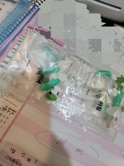 해당약 복용시간이랑 유통기한을 알고싶습니다의 0번 째 이미지