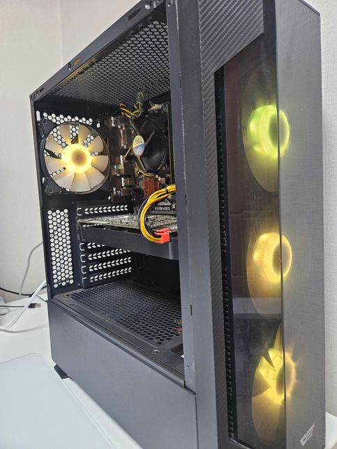 컴퓨터 본체 전면 팬 1개 후면 팬 1개가 안돌아가요. 그냥 써도 되나요?의 0번 째 이미지