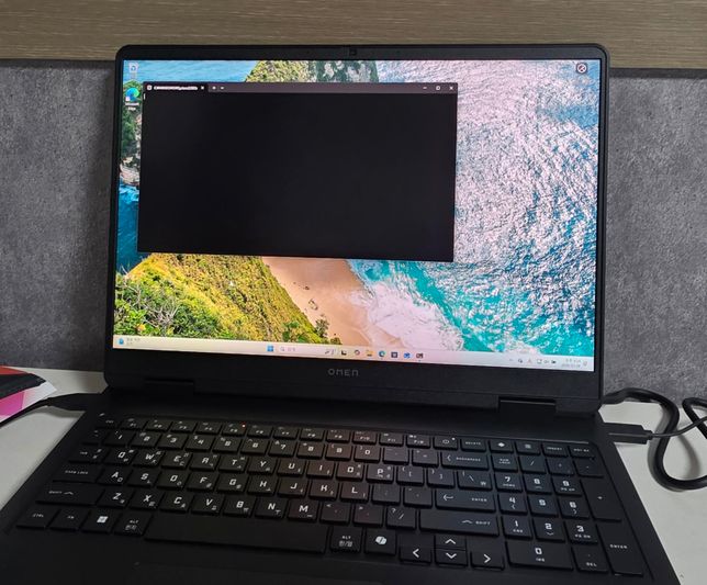 윈도우 설치후 계속 저 검은창이떠서 X눌러도 계속 떠요의 0번 째 이미지