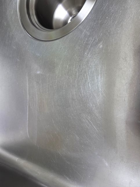 싱크대볼 기스 없애는 방법 아시는분?의 0번 째 이미지