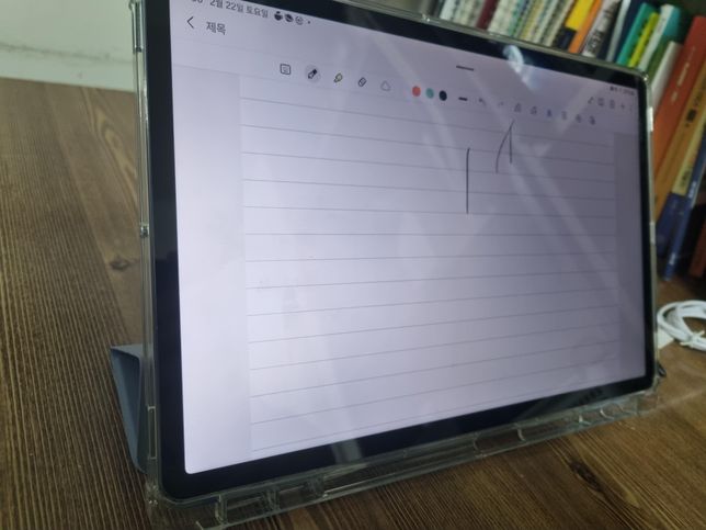 태블릿으로 필기하는 분들께 질문드립니다의 0번 째 이미지
