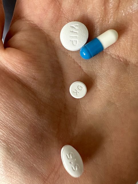 복용하고 있는 정신과 약과 영양제를 같이 복용 해도 될까요?의 1번 째 이미지