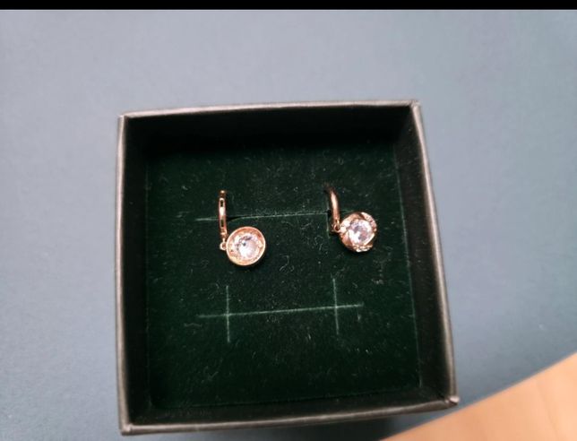 해당 귀걸이 로이드 제품인데 제품명 찾아주실수있으신가요?의 0번 째 이미지