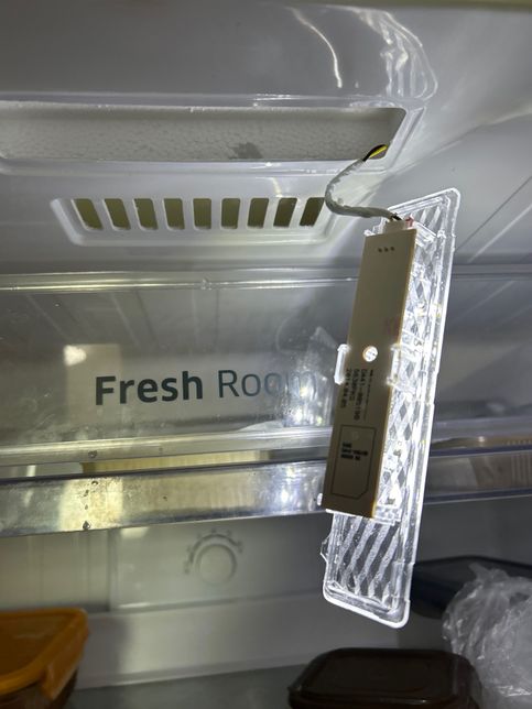 냉장고 냉장실 문에 물고임 현상이 일어나는 이유가 뭘까요?의 1번 째 이미지