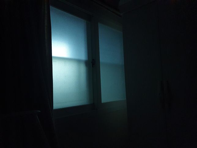 옆집이 외부에 설치한 LED 전등 빛공해 이건 어디다 신고해야 하나요?의 2번 째 이미지