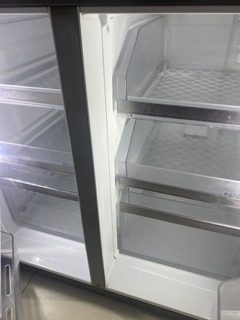 4도어 냉동실 칸막이 뜯는방법 알 수있을까요의 0번 째 이미지