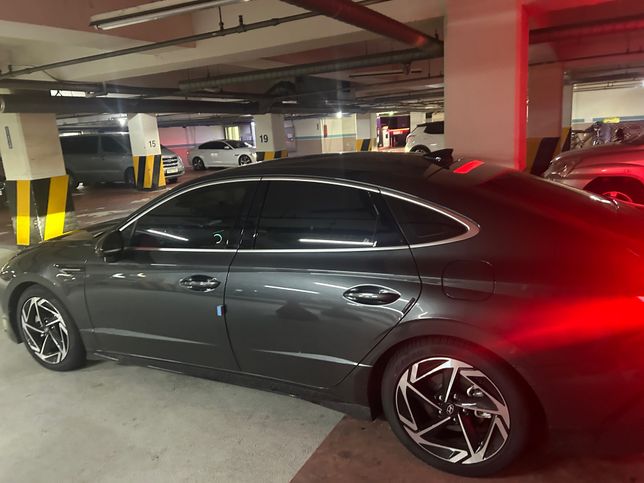 동승자가 문 열다가 기둥에 부딪힌 경우 과실 비율이 궁금합니다의 2번 째 이미지