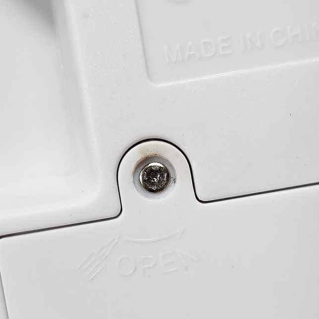 집에서 마모된 나사 푸는 법 없을까요?의 0번 째 이미지