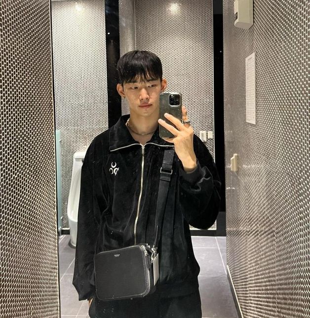 가방 브랜드 제품명이 어디꺼인가요?의 0번 째 이미지