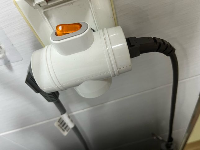 세탁기, 에어컨 멀티탭 2구짜리 써도 될까용?의 0번 째 이미지