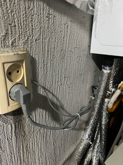 보일러 코드선, 콘센트 질문입니다.의 0번 째 이미지