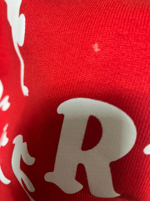 중고거래로 옷을 샀는데 가르쳐주지 않았던 오염이나 이염, 손목 때탐이 여러군대 나왔는데 물어보았을땐 실착만 해보았다고 했습니다 사기죄가능한가요?의 2번 째 이미지