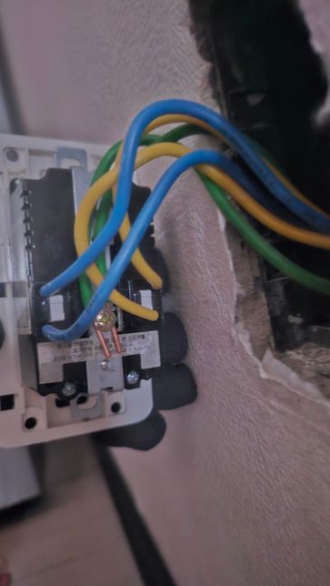 대기전력차단콘센트 교체 방법 문의드려요(사진첨부)의 1번 째 이미지