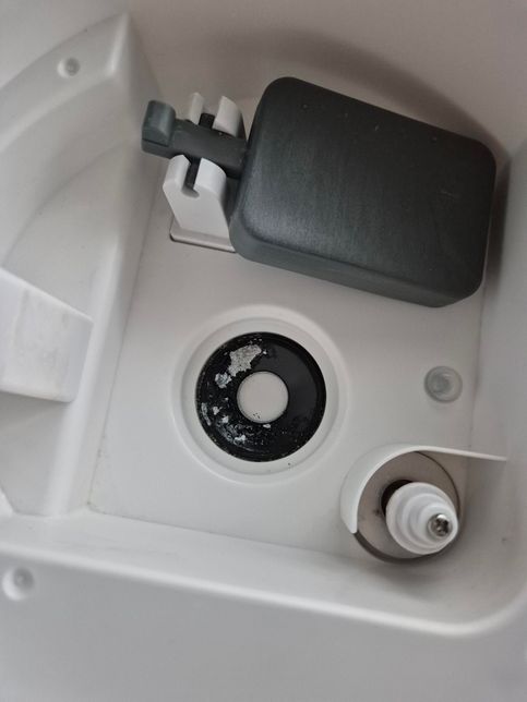 가습기 바닥 왜이러는지 궁금합니다!의 0번 째 이미지