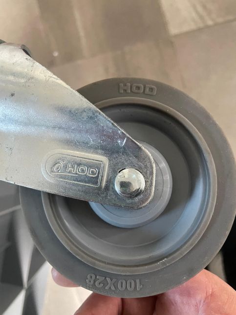 푸드카(서빙카) 바퀴 분리 방법 부탁드립니다.의 3번 째 이미지