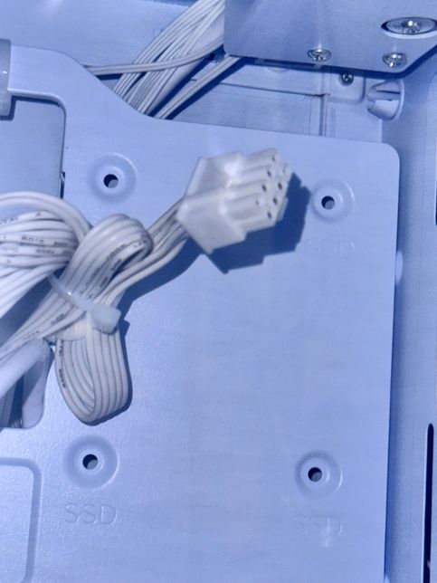 그래픽카드 어디에 장착해야 하나요?의 0번 째 이미지