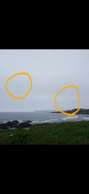 미러리스 카메라 촬영 시 한쪽 구석 얼룩 왜이런걸까요?의 1번 째 이미지