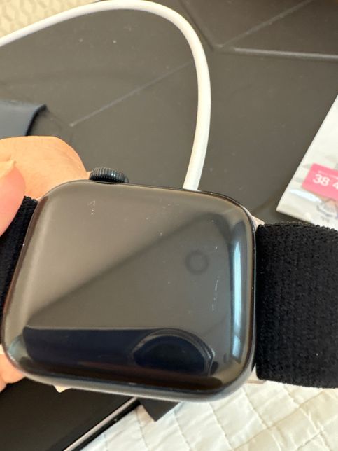 애플워치 7 모델 수리 관련 질문합니다.의 1번 째 이미지