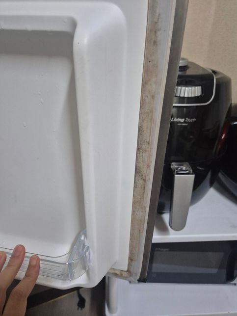 중고 냉장고 고무패킹 곰팡이 위생문제의 3번 째 이미지