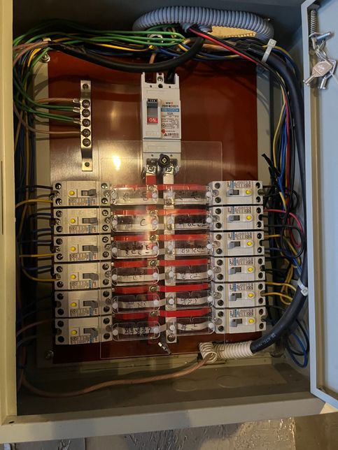 에어컨 추가 설치가 가능할까요 사진있어요의 0번 째 이미지