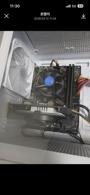 이 컴퓨터에 파워가 장착되있는 걸까요? 당근으로 구매하려합니다의 0번 째 이미지