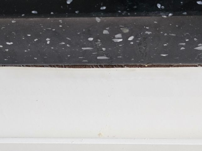 합판이 물에 불어서 갈아야한다는데 견적 얼마나 나올까요?의 1번 째 이미지