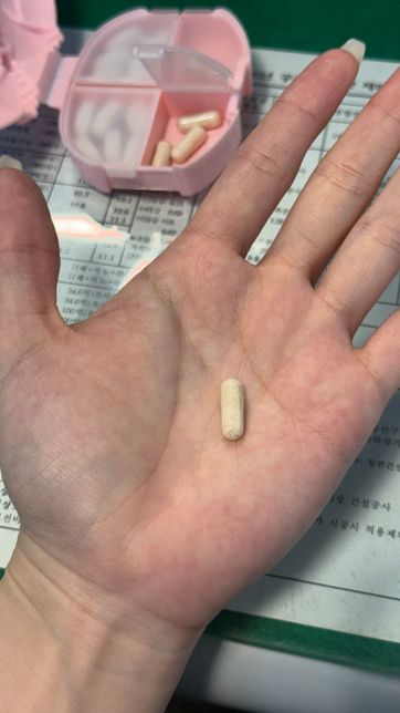 자로우팸도피러스 변색 된건가요 ? 복용해도 괜찮은가요 ?의 0번 째 이미지