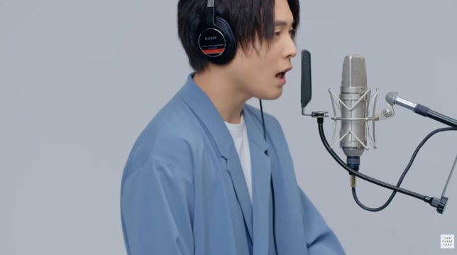 수트 잘 아시는분? 이런 수트는 뭐라고 하나요?의 1번 째 이미지