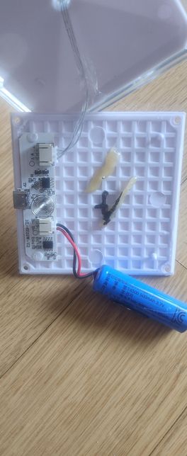 사진과 같은 전지? 어디서 구할수있나요?의 0번 째 이미지