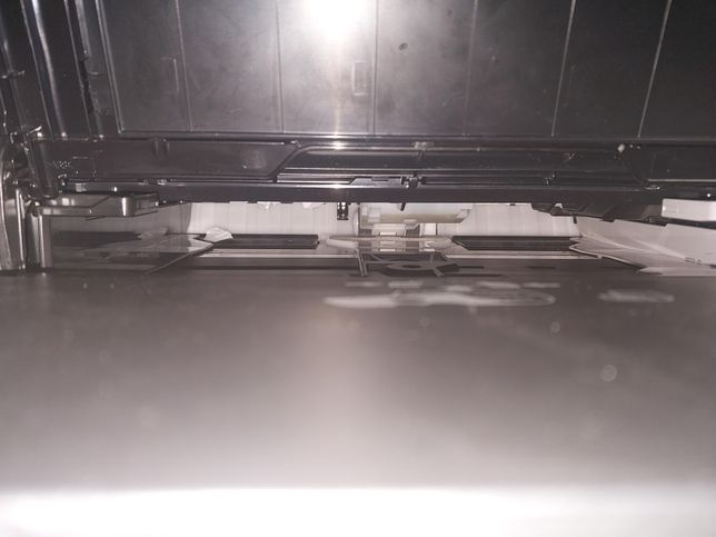 프린트중 용지가 이렇게 끼면 어떡하나요?의 2번 째 이미지