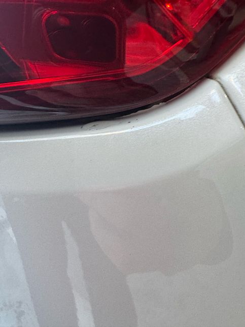 차량 자차처리햇능데 뒷범퍼 수리해온게의 0번 째 이미지