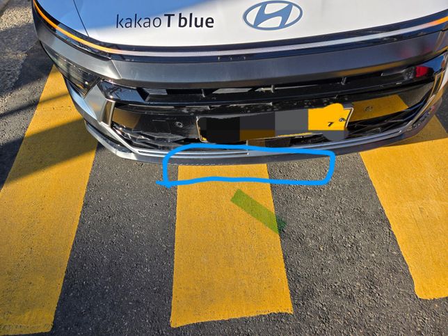 차량 이면도로 진출 전기자전거와 접촉한 사고의 2번 째 이미지