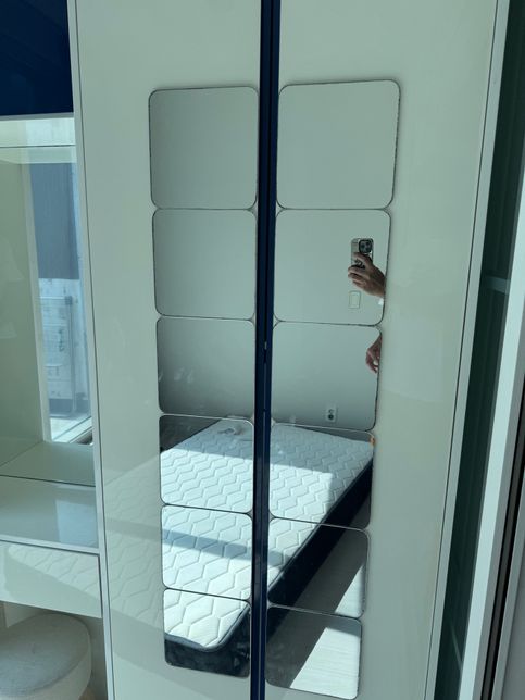 가구에 붙인 거울떼는법 알려주세요!의 0번 째 이미지