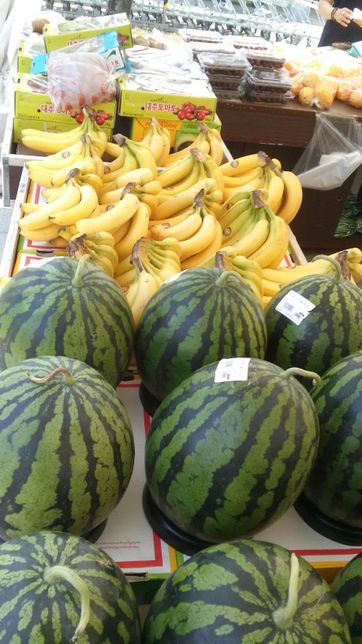 바나나와 수박을 함께 먹으면 더위를 추가로 식힐 수 있을까요?의 2번 째 이미지