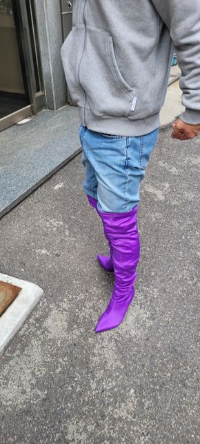 굽이높은신발신고 다닐때 크면 쏠리나요?의 1번 째 이미지