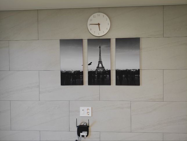 거실 아트월 꾸미는거 관련 의견 듣고싶습니다.의 0번 째 이미지