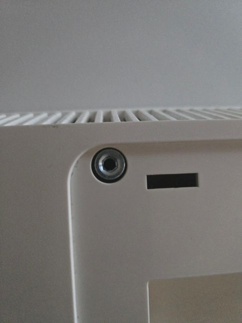 UG-321 PRO 모니터암 장착여부의 2번 째 이미지