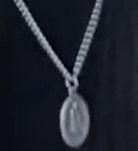 이 목걸이 어느 제품인지 알수있을까요? <성모 마리아 모양인것같습니다>의 0번 째 이미지