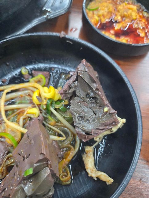 선지의 안쪽 색이 다르면, 이상이 있는 것인가요?의 0번 째 이미지
