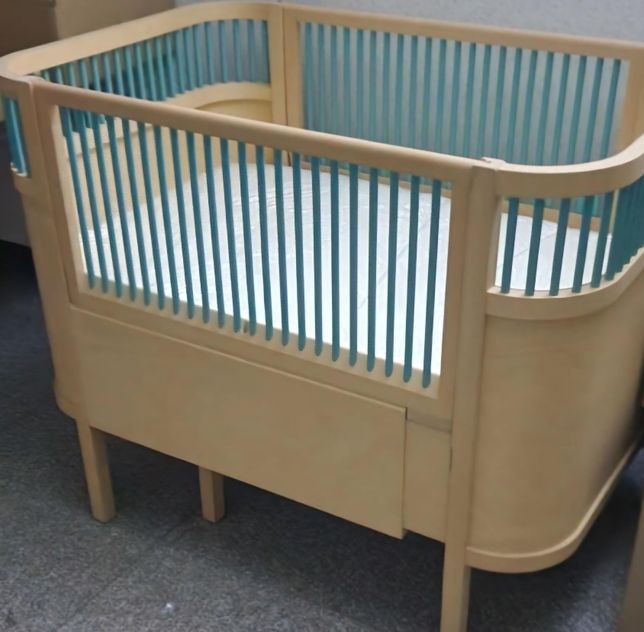 자작나무 아기침대 페인트 추천부탁드려요.의 1번 째 이미지