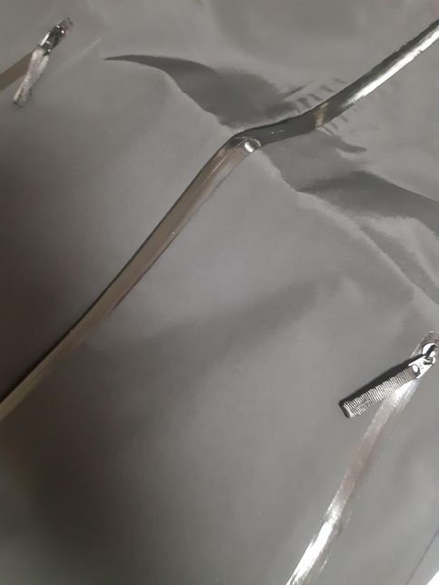 인터넷에서 옷(아크테릭스)를 샀는데 정품여부가 궁금합니다의 3번 째 이미지