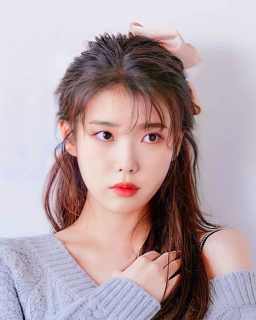 젊은 여성도 아이유 좋아하시는 분들 많을까요?의 0번 째 이미지