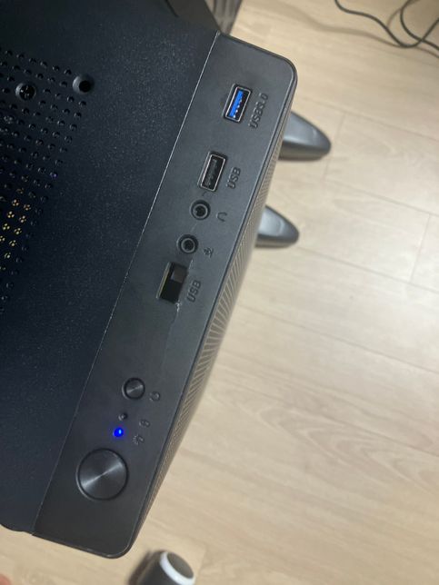 컴퓨터 헤드셋 끼는 부품이 떨어져나왔는데 이거 수리비용 얼마나드나요?의 2번 째 이미지