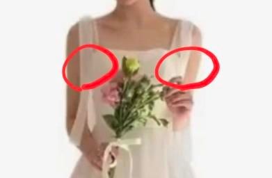 드레스 품이 커서 줄이는 수선할 때 발생 비용의 0번 째 이미지