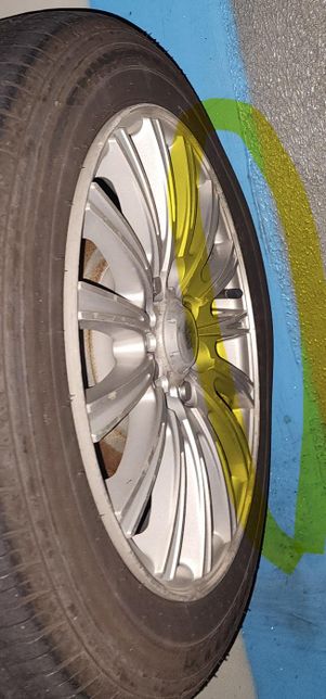 타이어가 부풀어있고 소리도 나요..의 1번 째 이미지