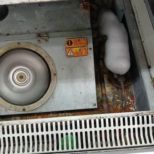 업소용 냉장고에서 이상한 소리가 나요의 2번 째 이미지