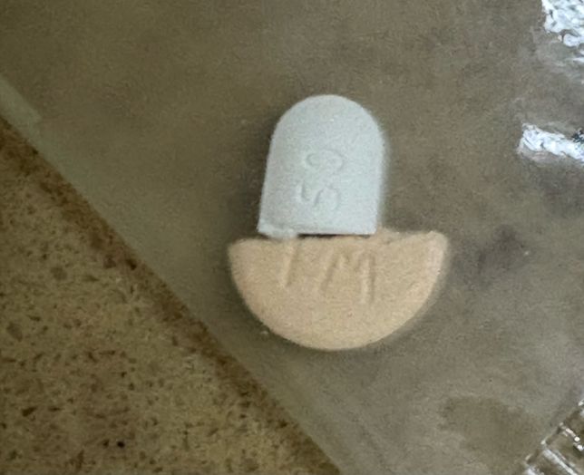 처방받은 정신과 약물 이름이 궁금합니다의 0번 째 이미지