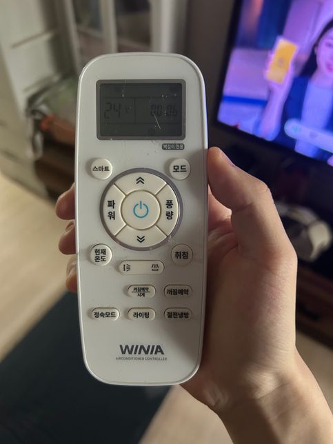 위닉스 에어컨 리모컨 기능 질문드립니다의 0번 째 이미지