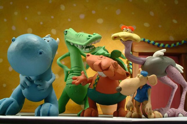 클레이 애니메이션을 만들 때 왜 다른 재료도 소품으로 사용하나요?의 2번 째 이미지