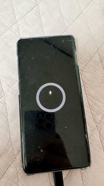 삼성 스마트폰 충전표시는 뜨나 충전안됨의 0번 째 이미지